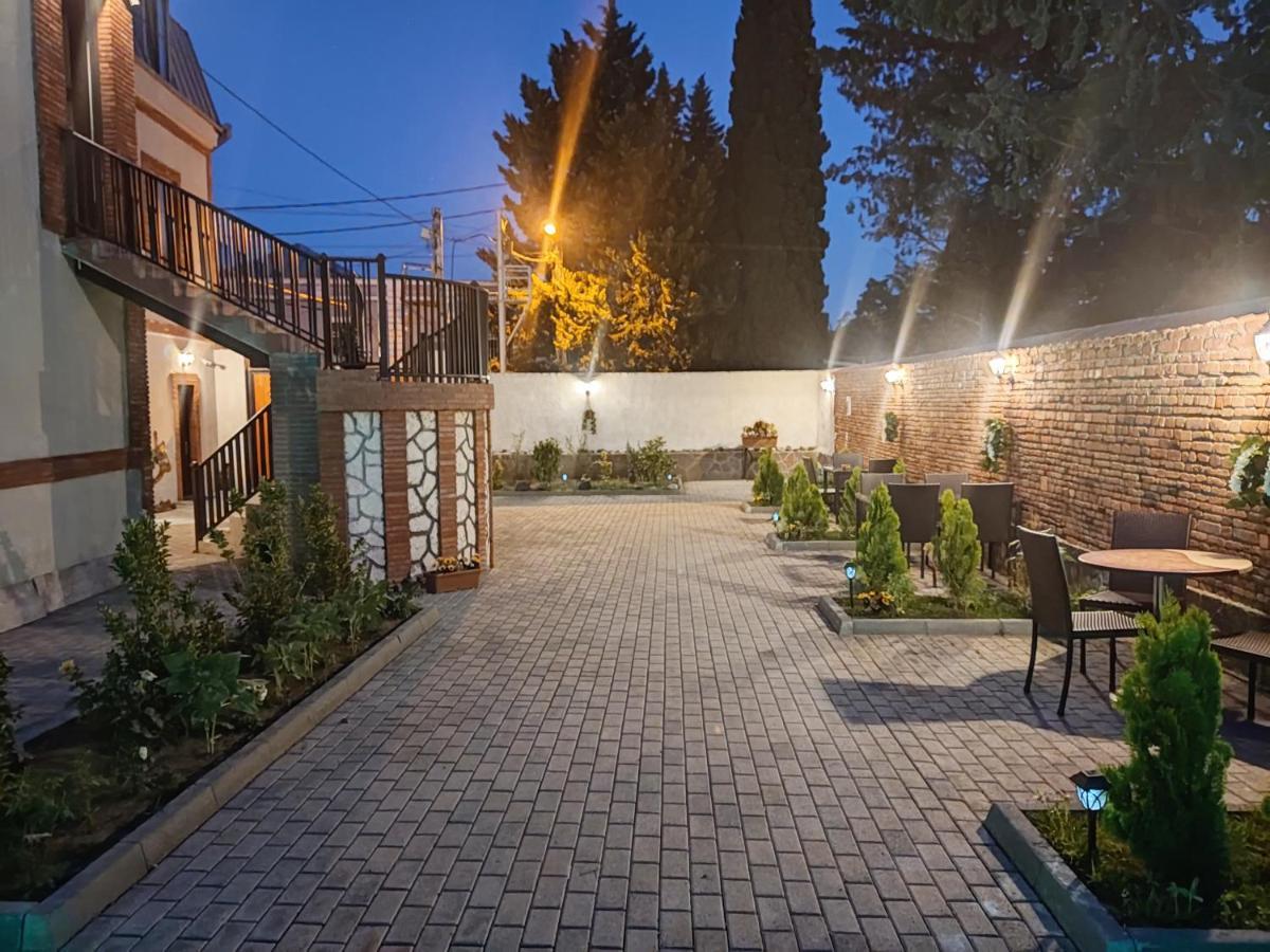 Guest House Spartak Тбилиси Екстериор снимка